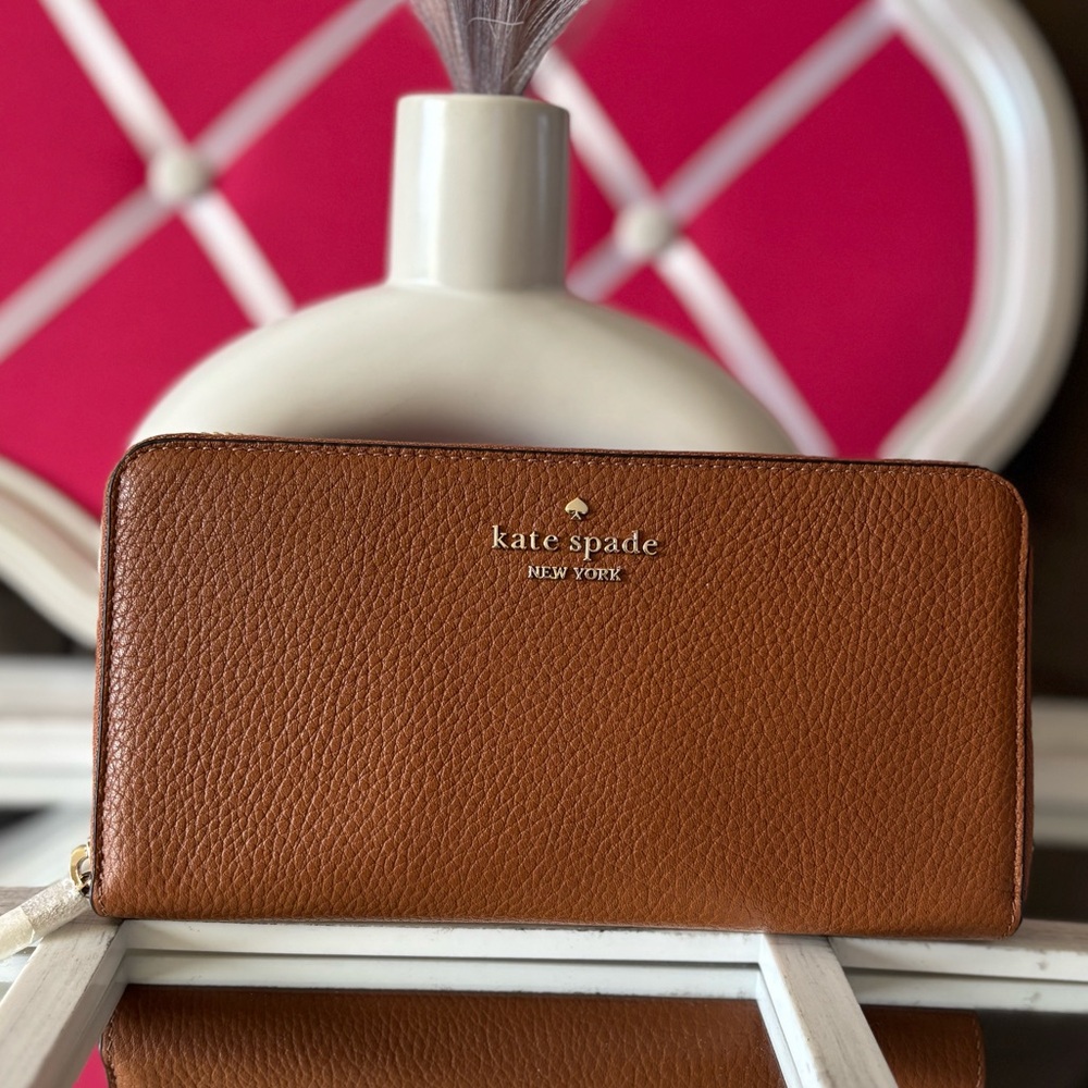 Kate Spade Brown Leather Zip Around Long Wallet - Picture 4 of 6